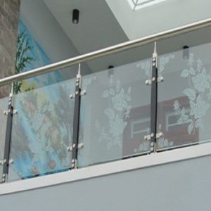 Lan Can Kính - MS: 001