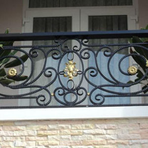 Lan can sắt đẹp